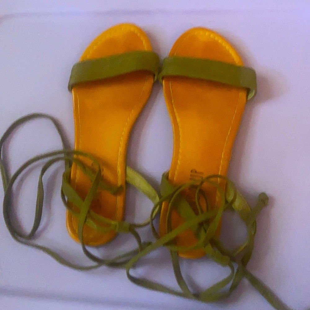 Tie up sandals